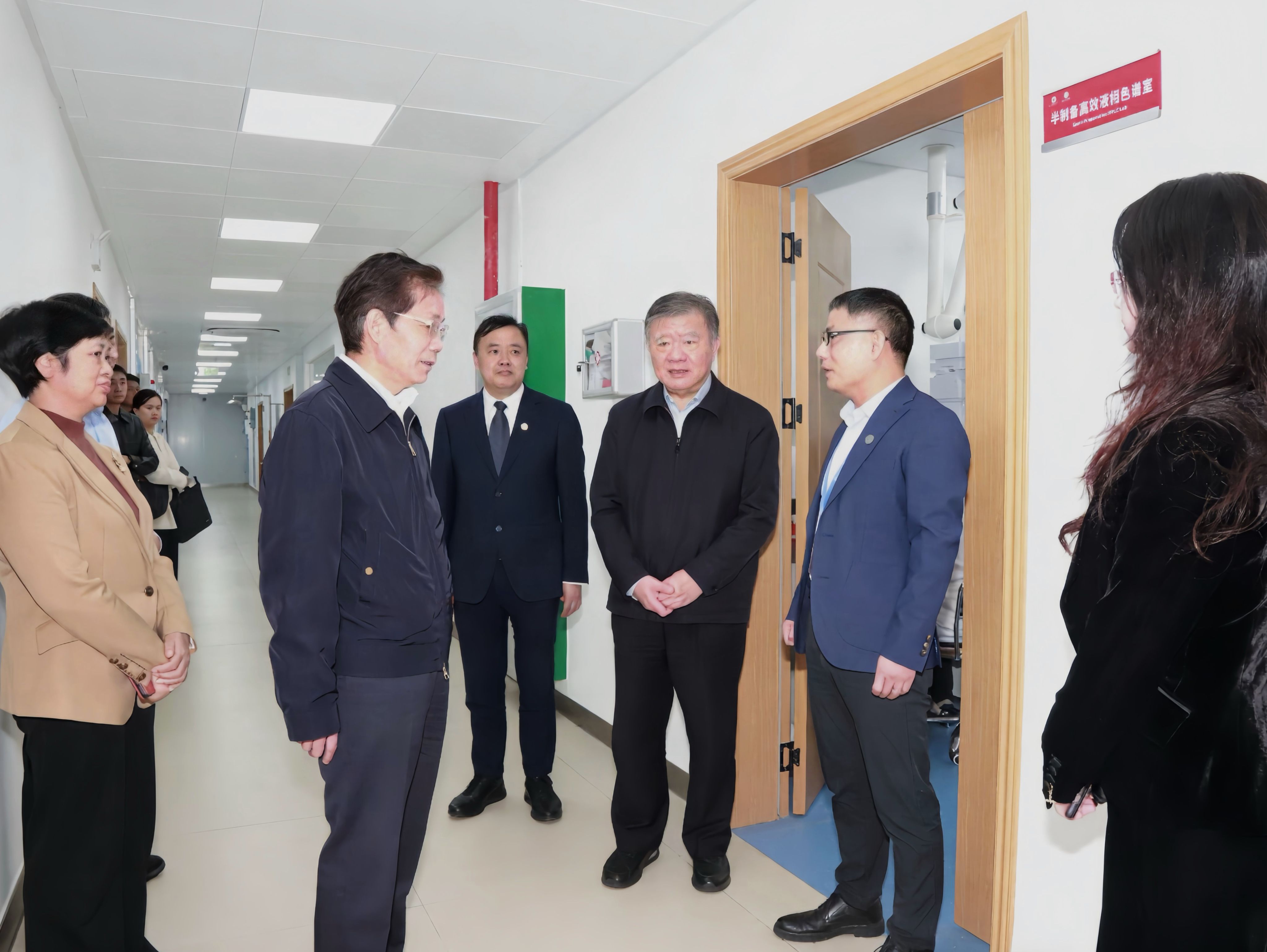 陈竺院士莅临taptap点点调研