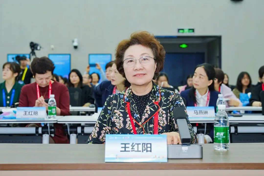王红阳院士.jpg